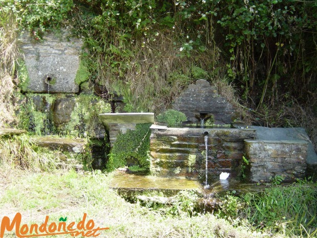 Fonte do Bispo Santo
Una fuente de Mondoñedo

